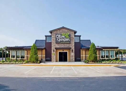 olive garden happy hour